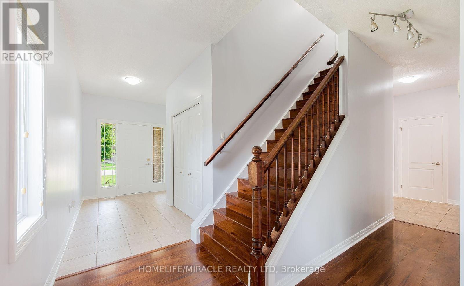 3181 Bayham Lane, London South, Ontario  N6P 1V5 - Photo 5 - X12469463