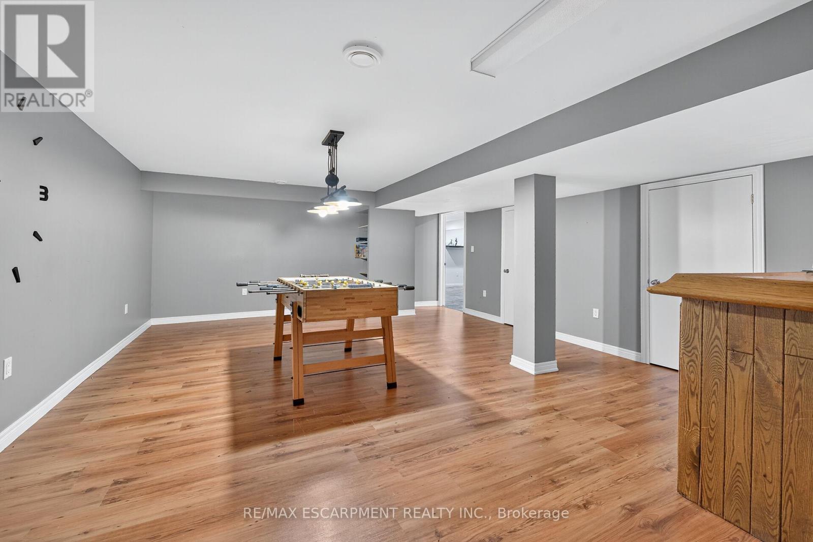 27 Surrey Drive, Hamilton, Ontario  L9K 1L9 - Photo 37 - X12469489