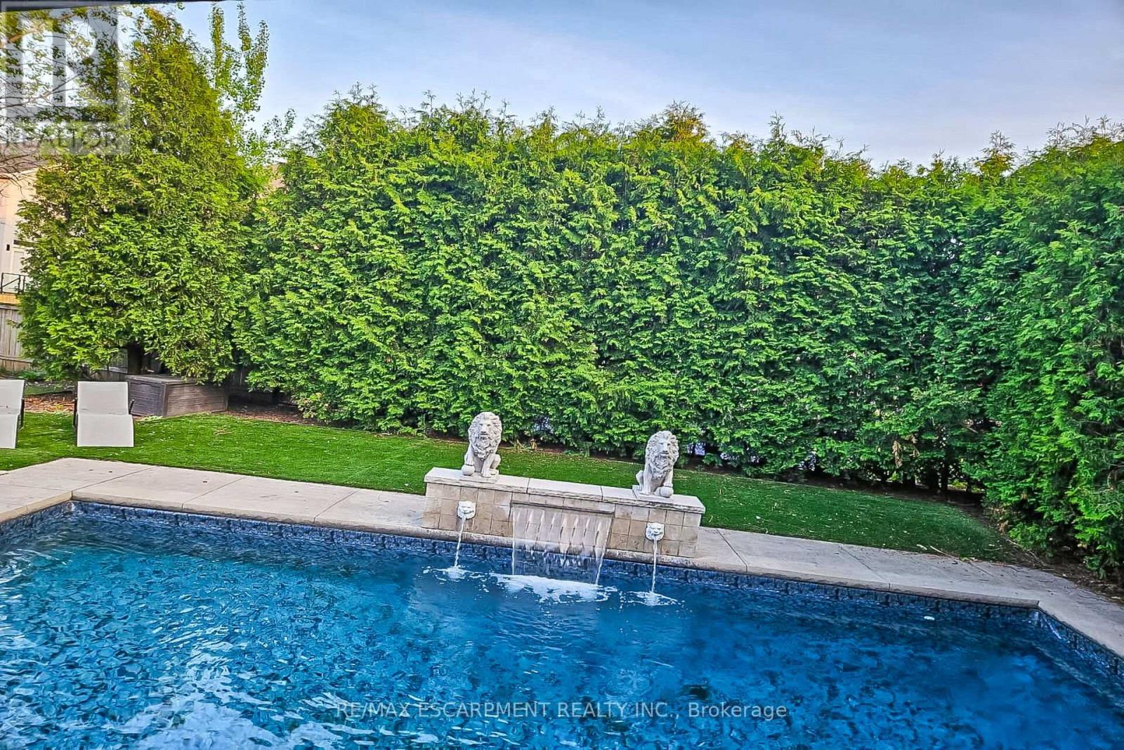 27 Surrey Drive, Hamilton, Ontario  L9K 1L9 - Photo 49 - X12469489
