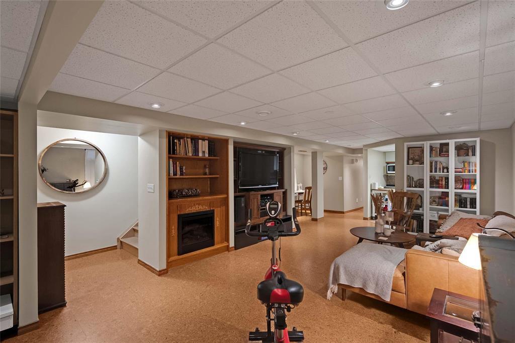 15 Sauve Crescent, Winnipeg, Manitoba  R2N 3K7 - Photo 19 - 202526772