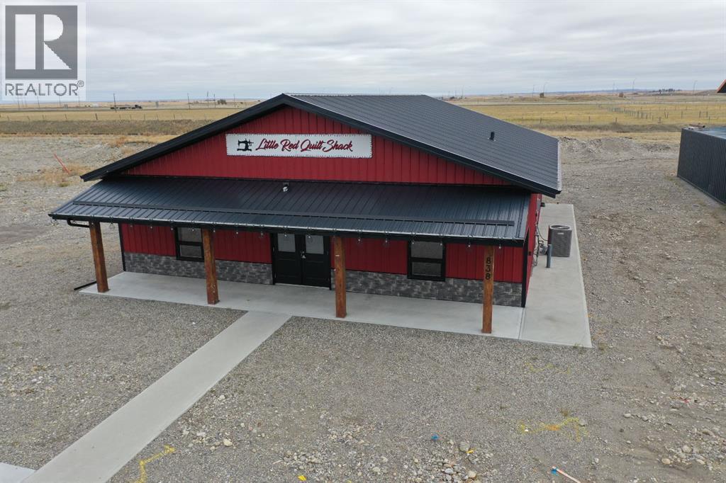 838 18 Street, Fort Macleod, Alberta  T0L 0Z0 - Photo 2 - A2264950