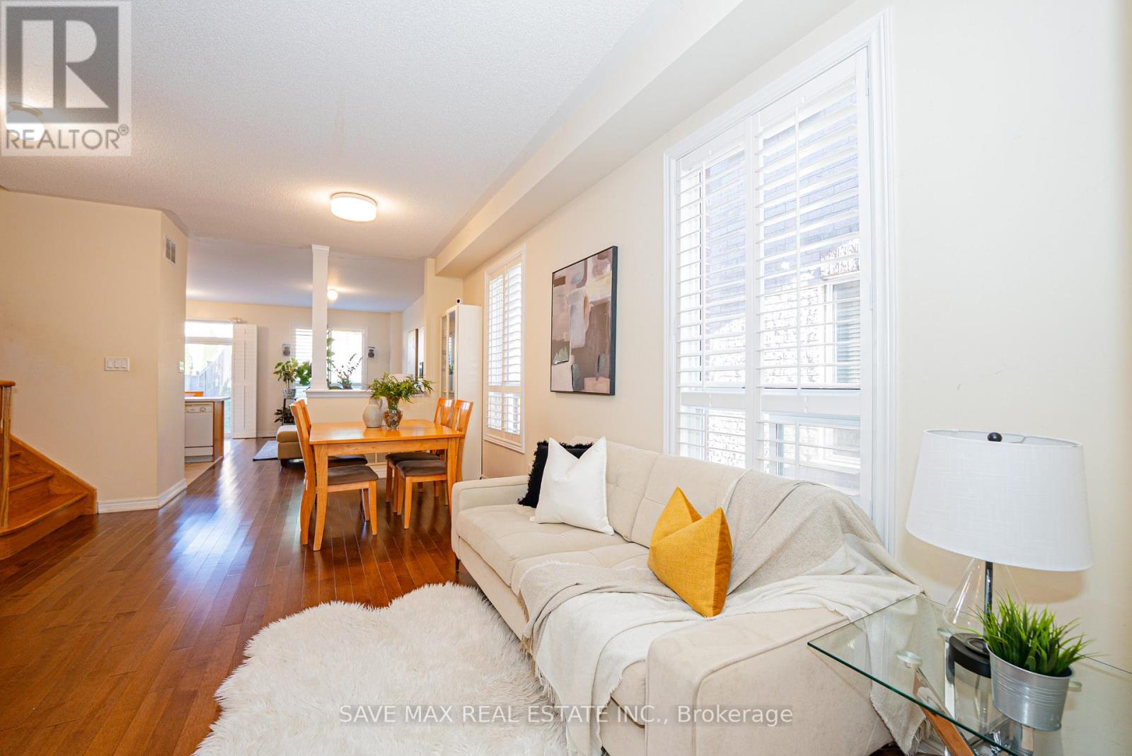 84 Rocky Point Crescent, Brampton, Ontario  L6V 4R8 - Photo 5 - W12468740