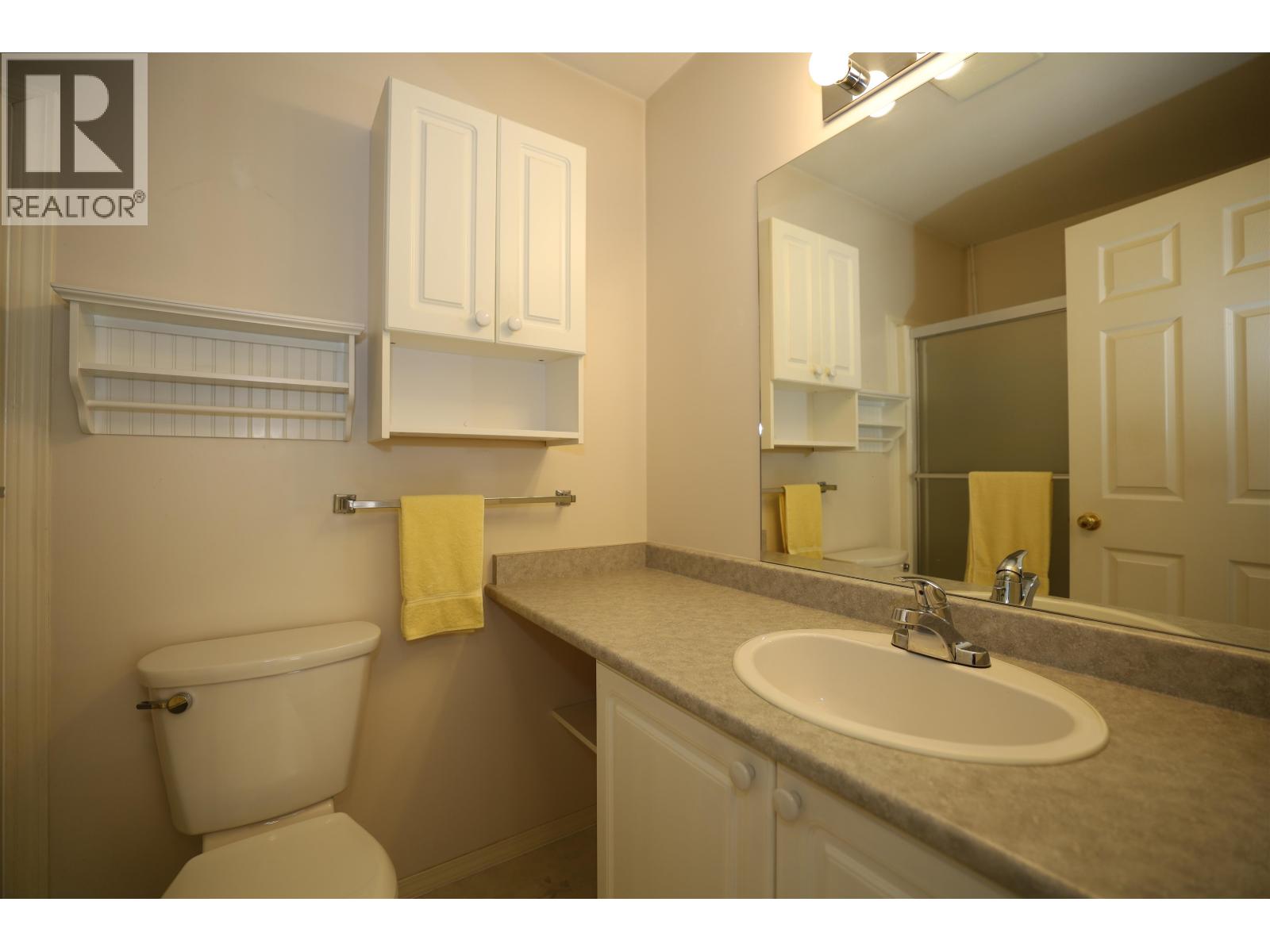 28 5610 Trail Avenue, Sechelt, British Columbia  V0N 3A3 - Photo 15 - R3048243