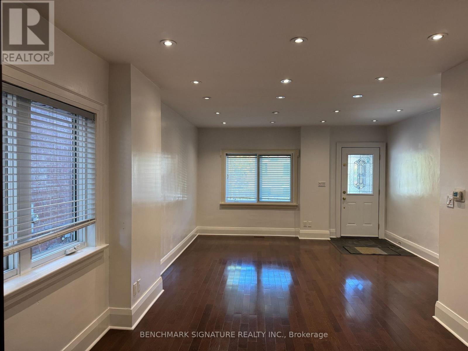 1040 Mount Pleasant Road, Toronto, Ontario  M4P 2M4 - Photo 2 - C12469532