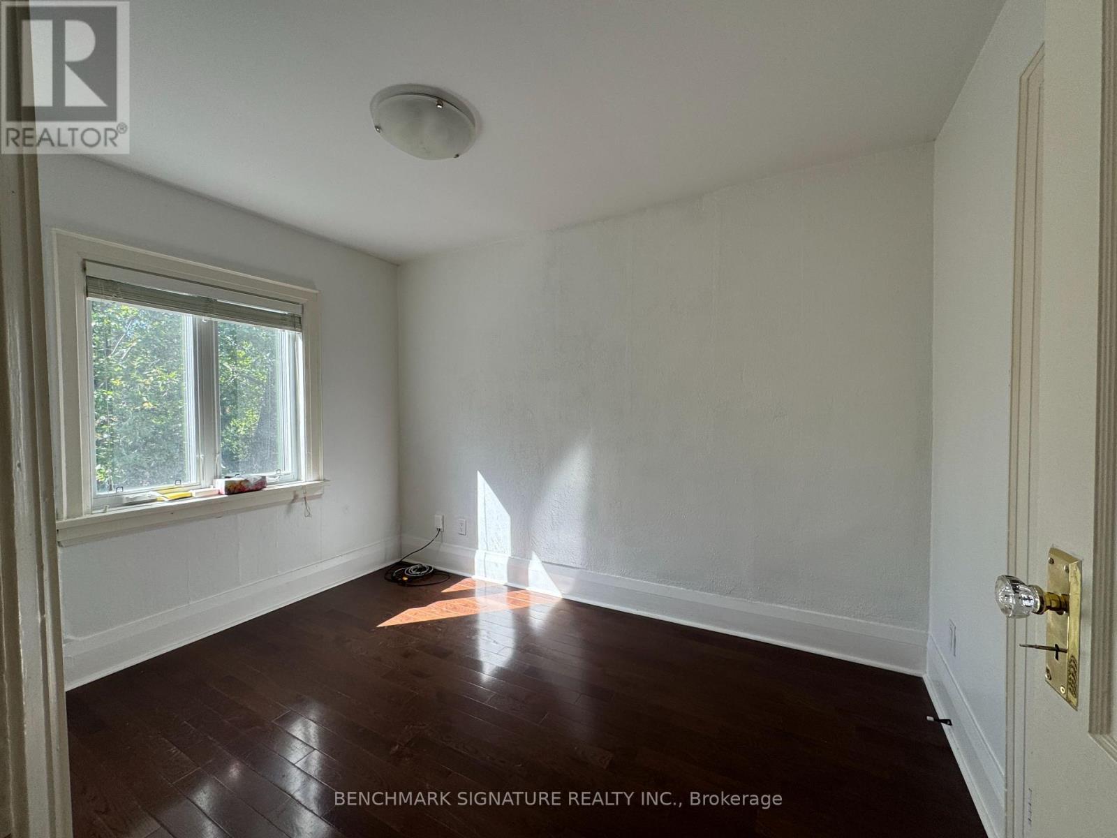 1040 Mount Pleasant Road, Toronto, Ontario  M4P 2M4 - Photo 9 - C12469532