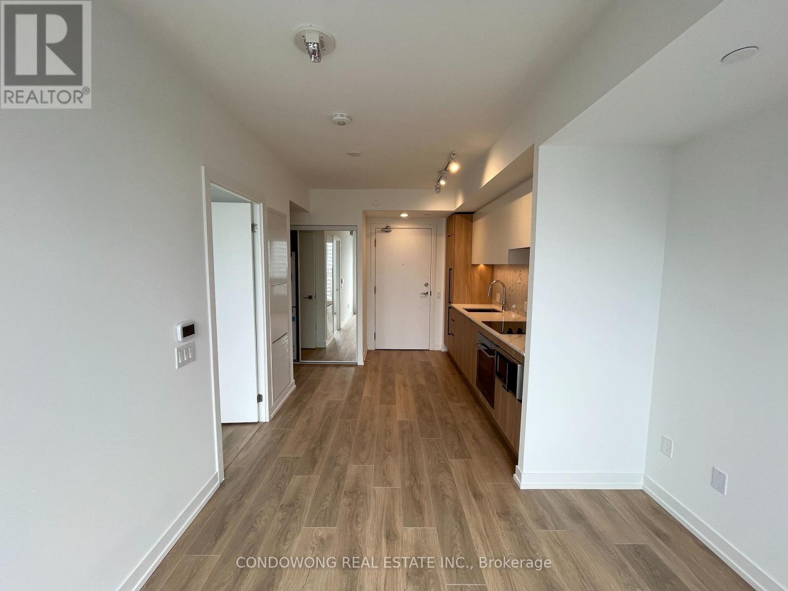 4206 - 82 Dalhousie Street, Toronto, Ontario  M5B 0C5 - Photo 2 - C12469540
