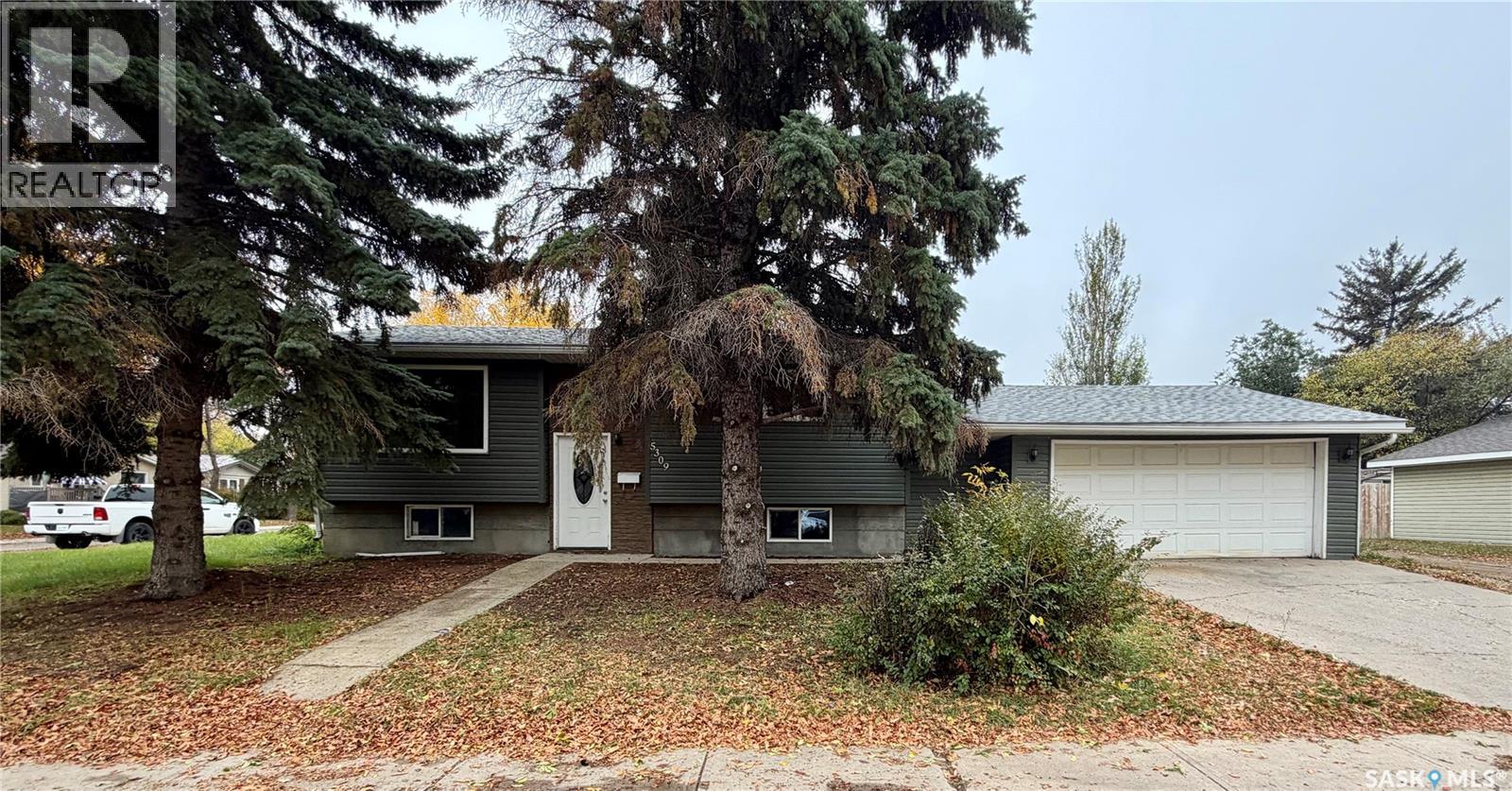5309 2nd AVENUE N, regina, Saskatchewan