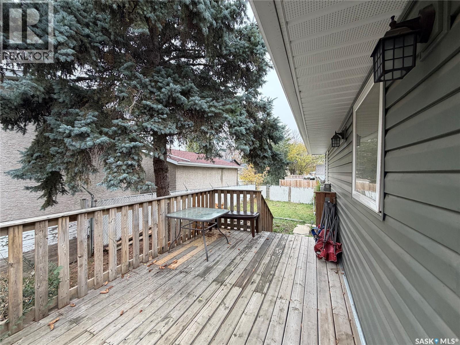 5309 2nd Avenue N, Regina, Saskatchewan  S4R 0Z5 - Photo 18 - SK020952