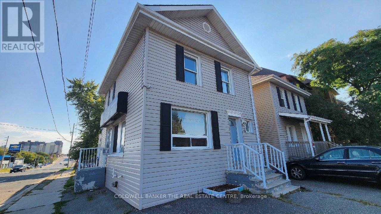 27 & 29 Gladstone Avenue, Oshawa, Ontario  L1J 4E3 - Photo 5 - E12469539