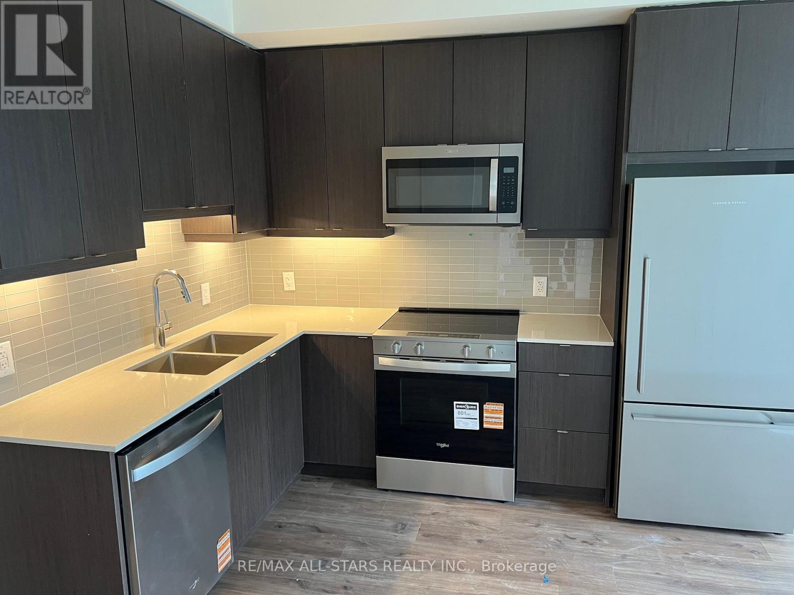 1210 - 3260 Sheppard Avenue E, Toronto, Ontario  M1T 3K3 - Photo 4 - E12469541