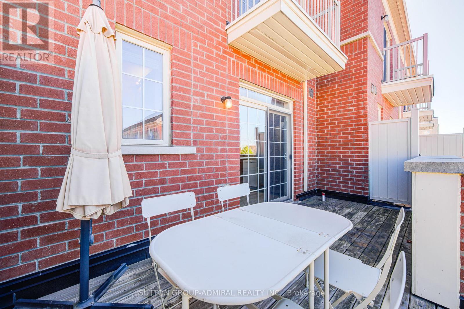 9 Vandaam Lane, Markham, Ontario  L6C 0P1 - Photo 16 - N12469543