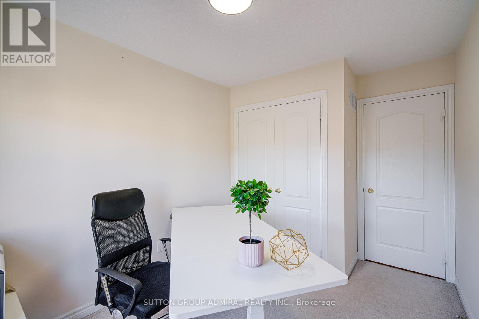 9 Vandaam Lane, Markham, Ontario  L6C 0P1 - Photo 31 - N12469543