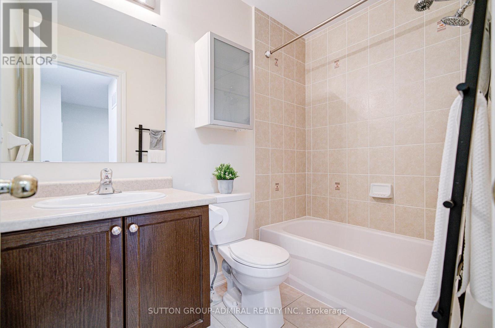 9 Vandaam Lane, Markham, Ontario  L6C 0P1 - Photo 32 - N12469543