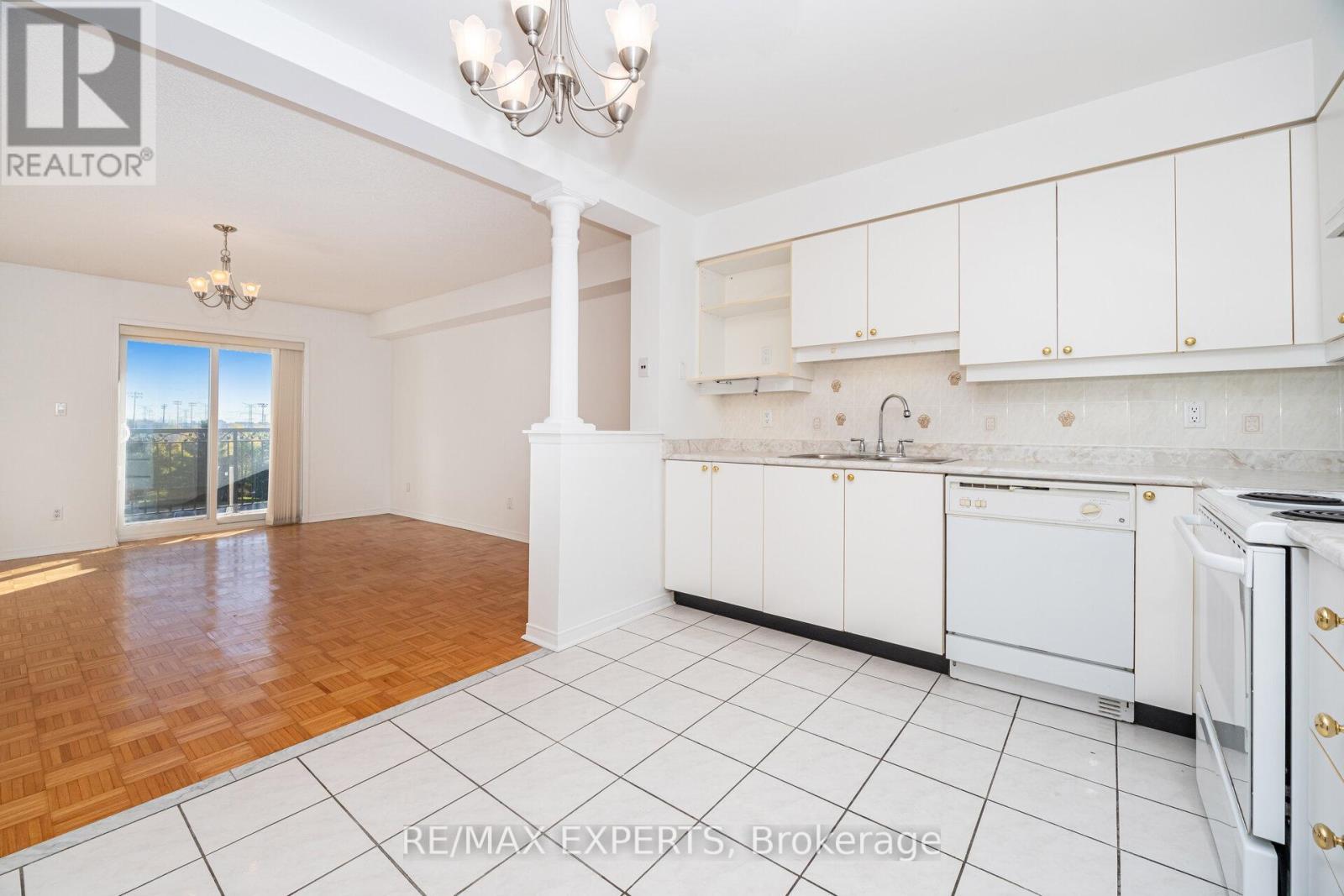 309 - 7373 Martin Grove Road, Vaughan, Ontario  L4L 9K1 - Photo 11 - N12469551
