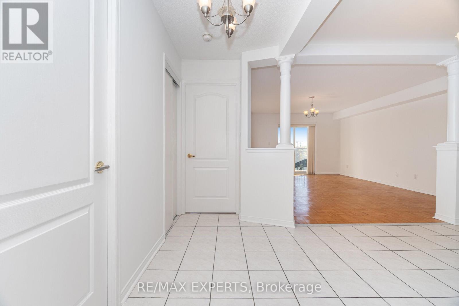 309 - 7373 Martin Grove Road, Vaughan, Ontario  L4L 9K1 - Photo 4 - N12469551