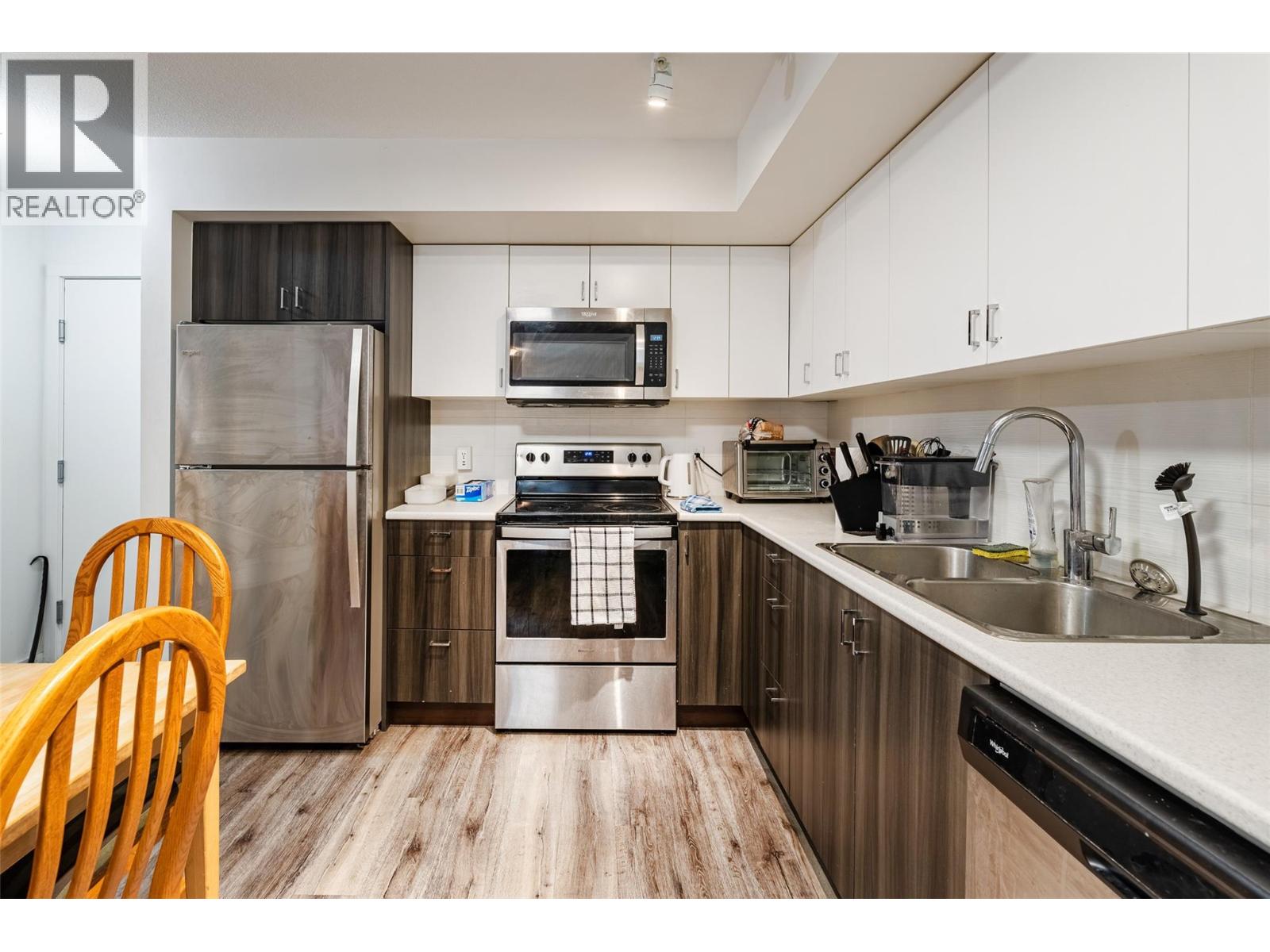 655 Academy Way Unit# 110, Kelowna, British Columbia