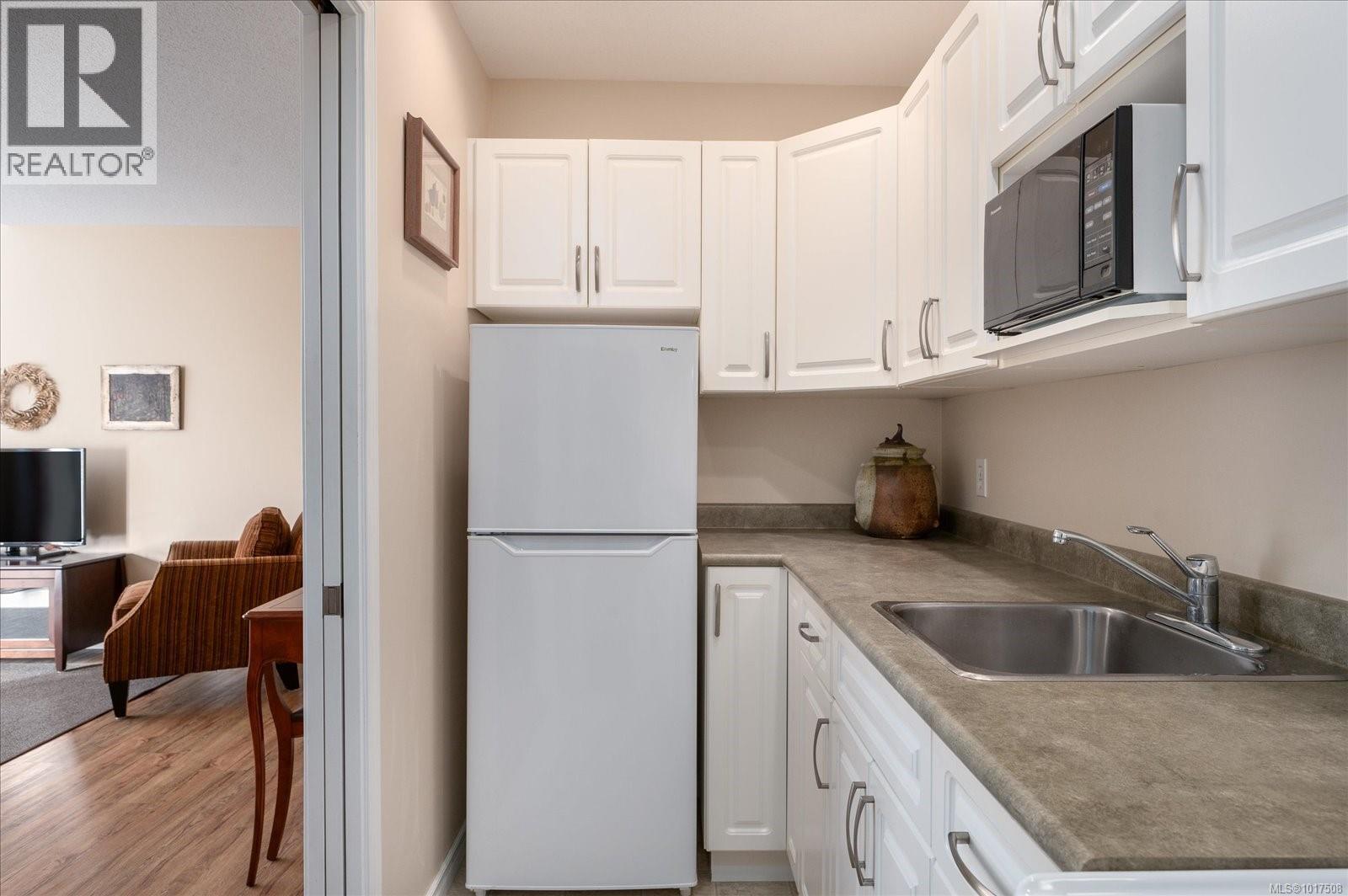 703 261 Mills St, Parksville, British Columbia  V9P 2N5 - Photo 8 - 1017508