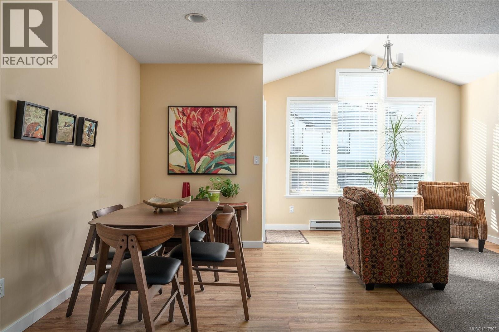 703 261 Mills St, Parksville, British Columbia  V9P 2N5 - Photo 5 - 1017508