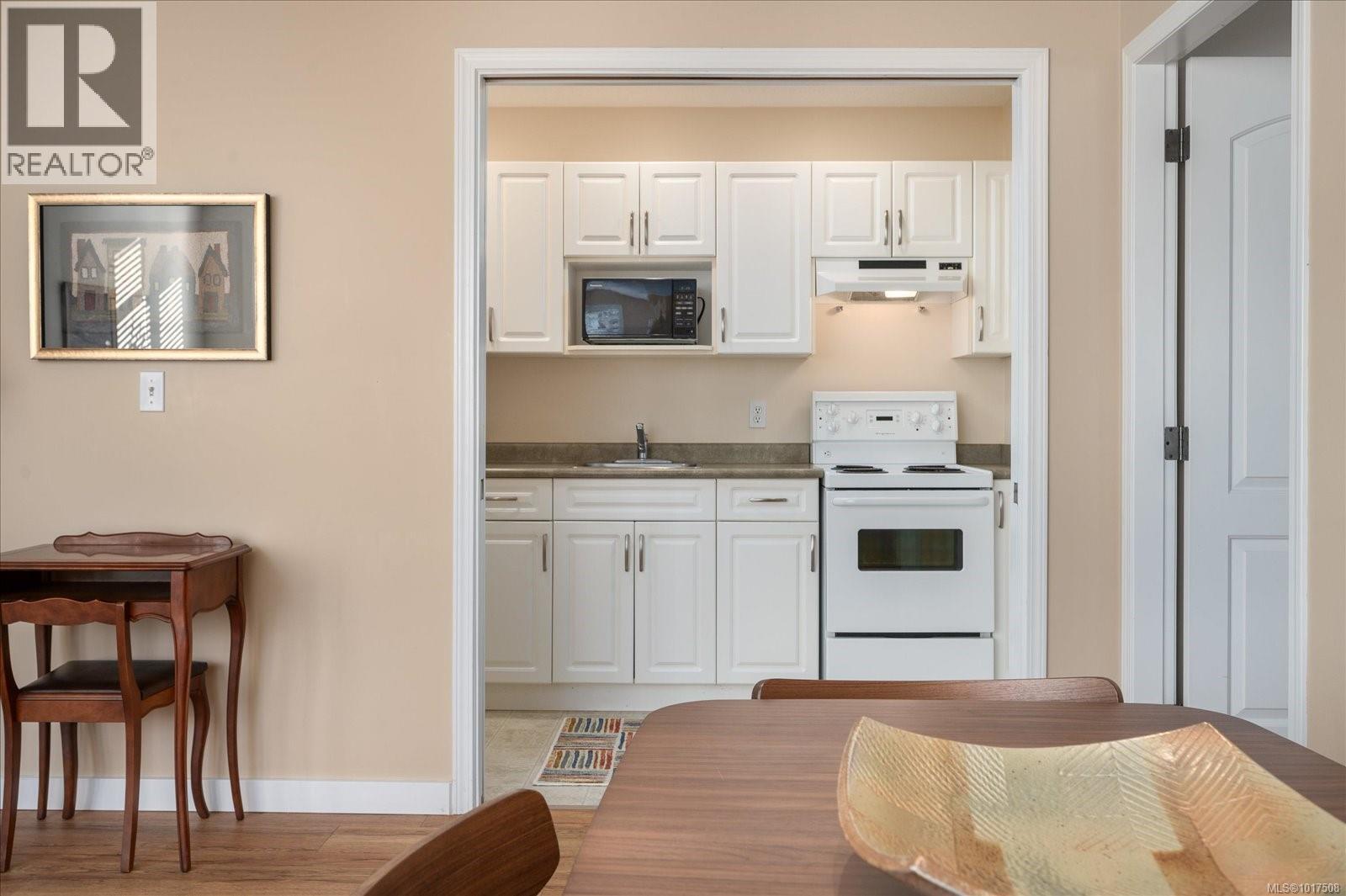 703 261 Mills St, Parksville, British Columbia  V9P 2N5 - Photo 10 - 1017508