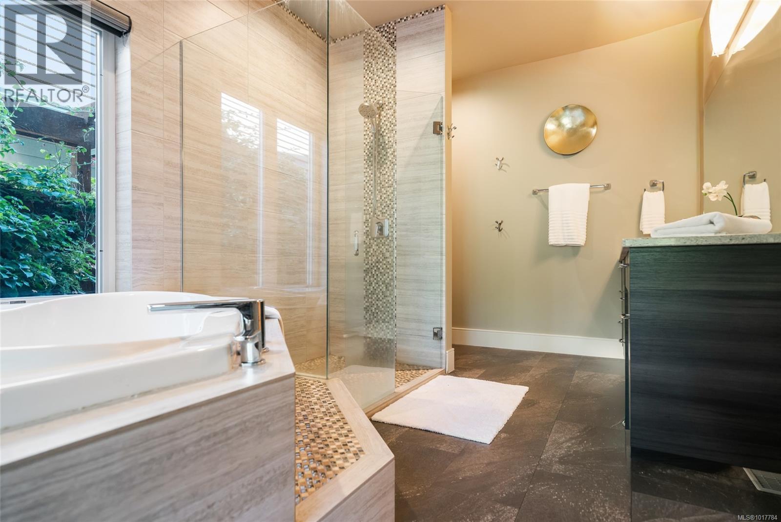 3172 Royal Vista Way, Courtenay, British Columbia  V9N 9X3 - Photo 42 - 1017784