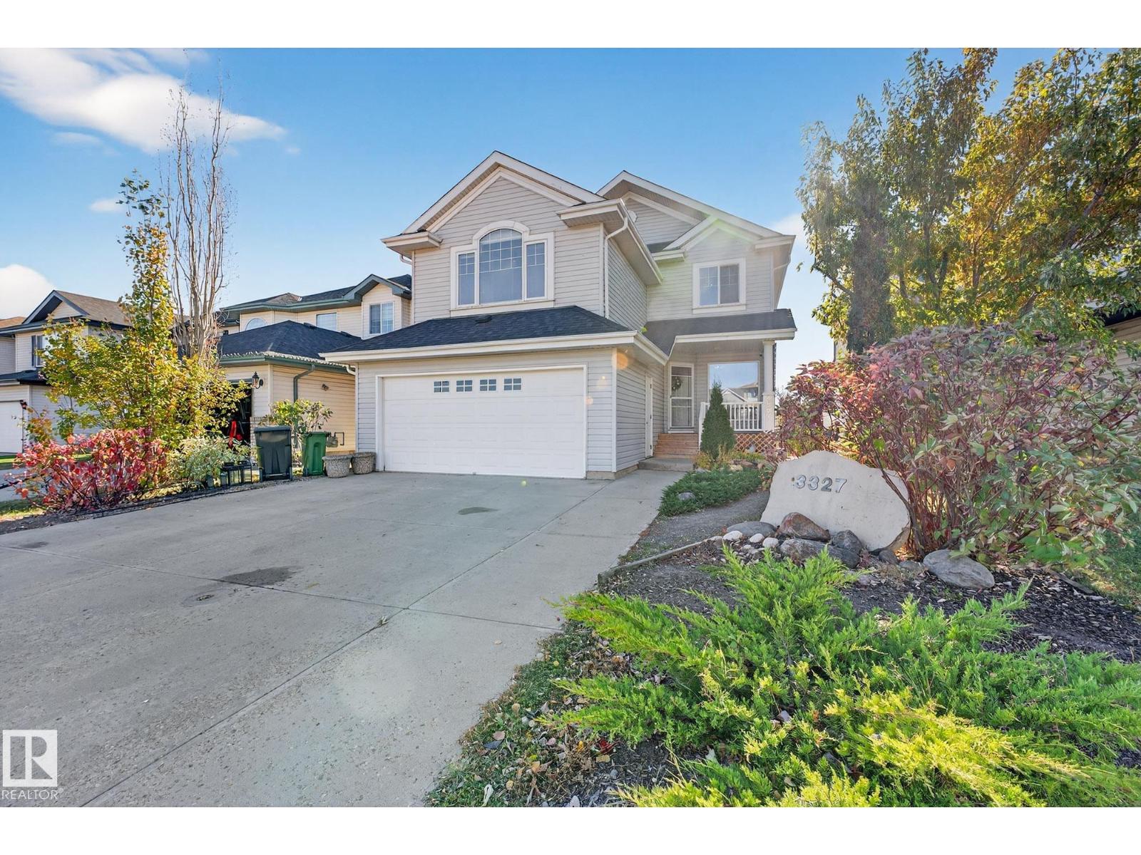 3327 32 Av Nw, Edmonton, Alberta  T6T 1X7 - Photo 1 - E4462616