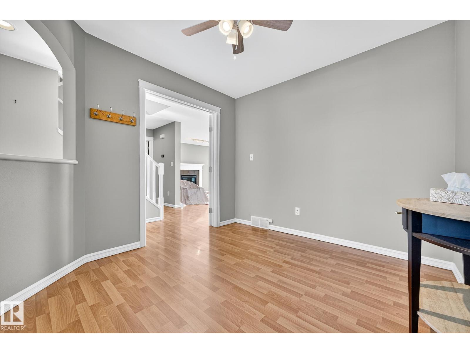 3327 32 Av Nw, Edmonton, Alberta  T6T 1X7 - Photo 16 - E4462616