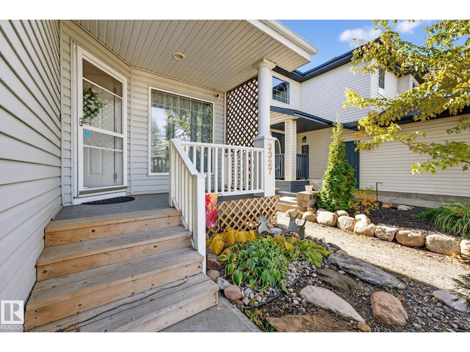 3327 32 Av Nw, Edmonton, Alberta  T6T 1X7 - Photo 5 - E4462616