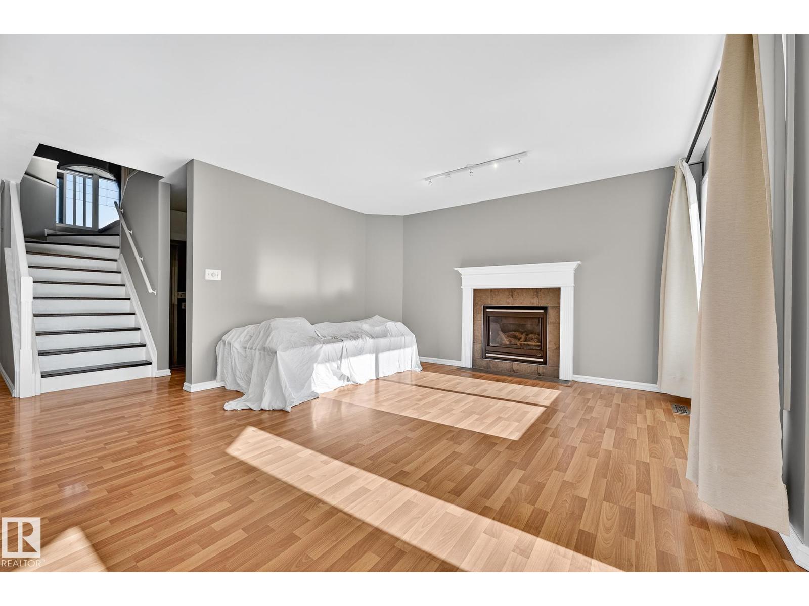 3327 32 Av Nw, Edmonton, Alberta  T6T 1X7 - Photo 8 - E4462616