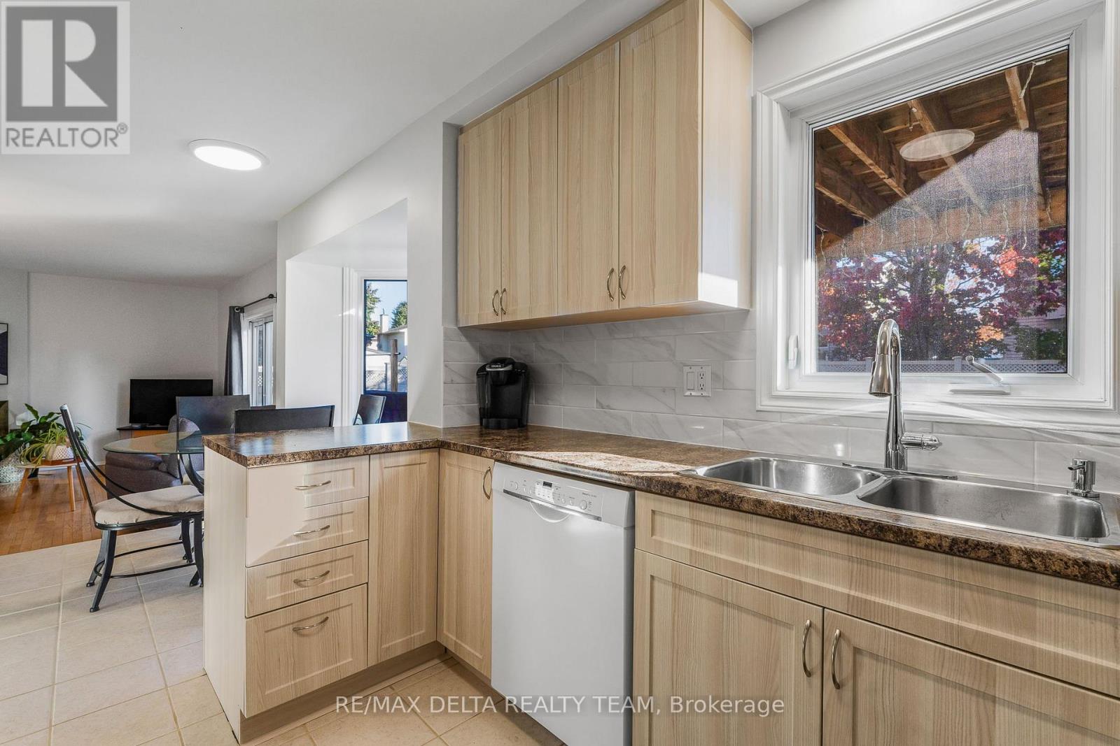 1657 Bottriell Way, Ottawa, Ontario  K4A 1W1 - Photo 10 - X12469569