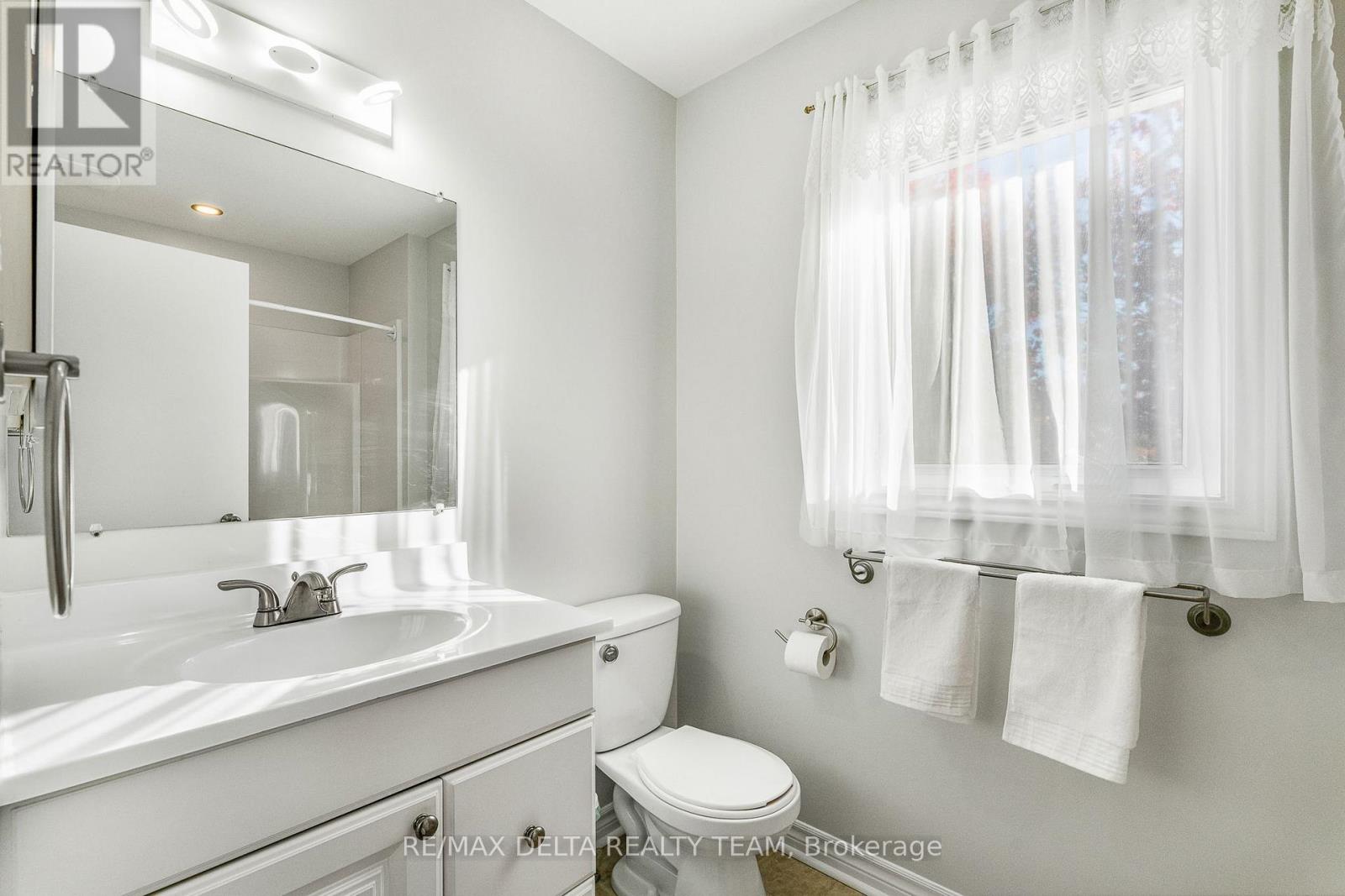 1657 Bottriell Way, Ottawa, Ontario  K4A 1W1 - Photo 16 - X12469569