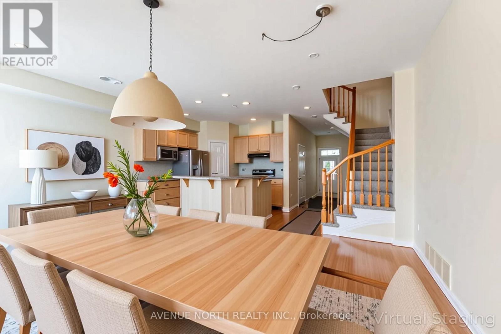241 Waymark Crescent, Ottawa, Ontario  K2M 0A6 - Photo 6 - X12469585