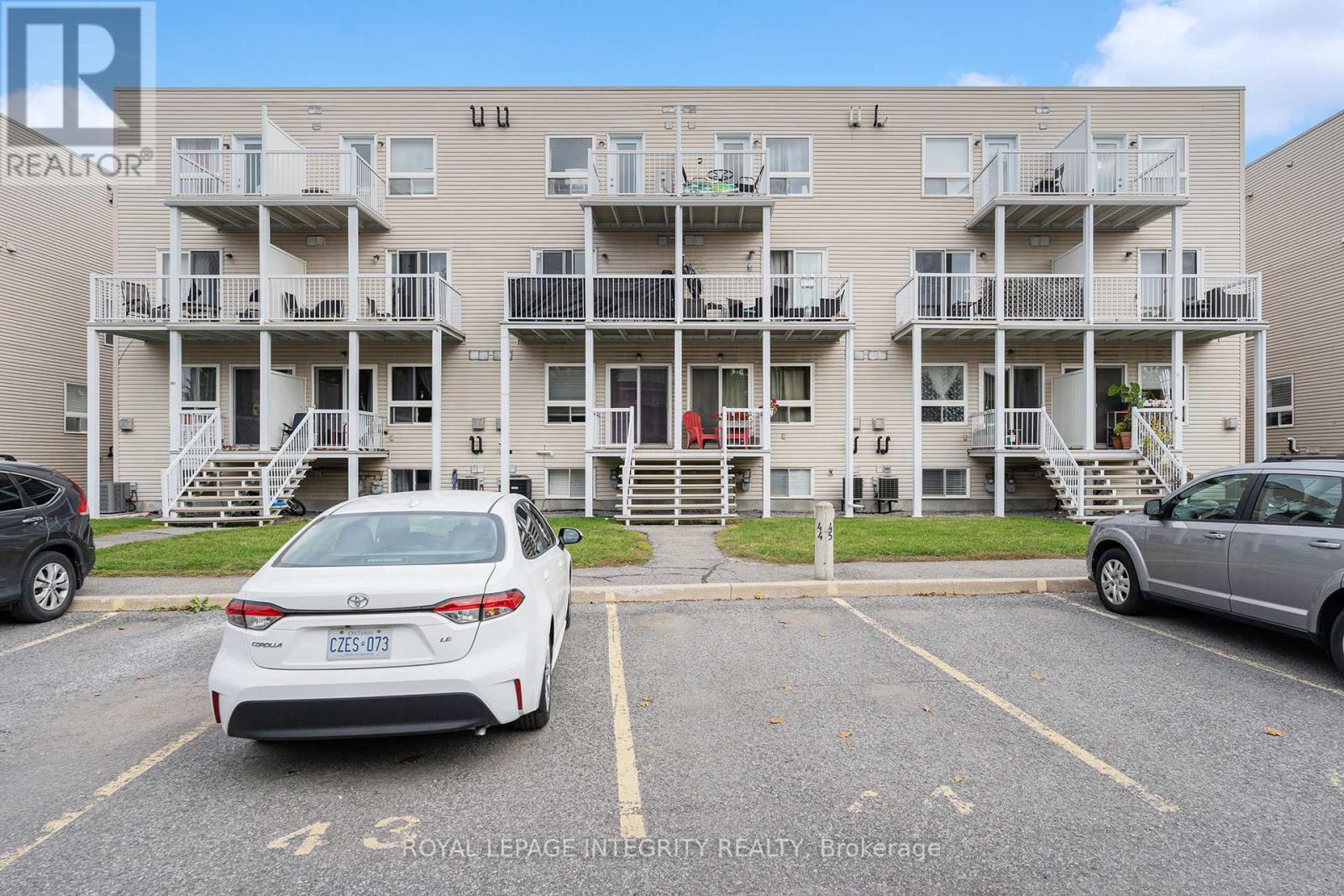 813 Longfields Drive, Ottawa, Ontario  K2J 5N2 - Photo 28 - X12469609