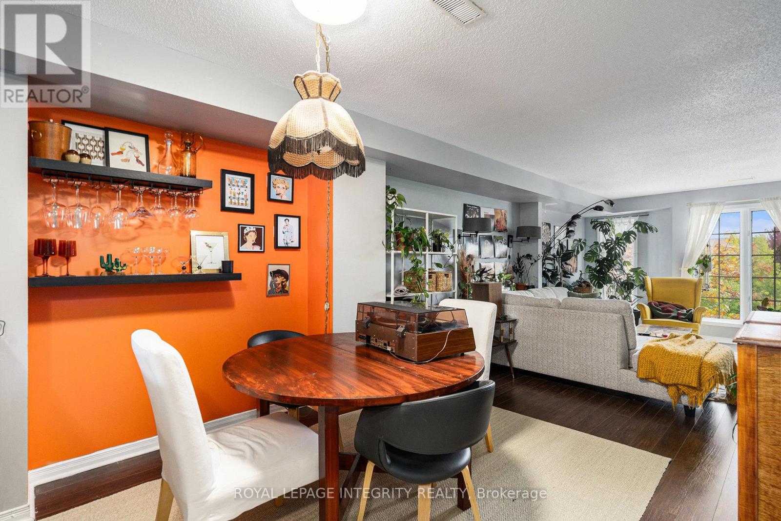 813 Longfields Drive, Ottawa, Ontario  K2J 5N2 - Photo 9 - X12469609
