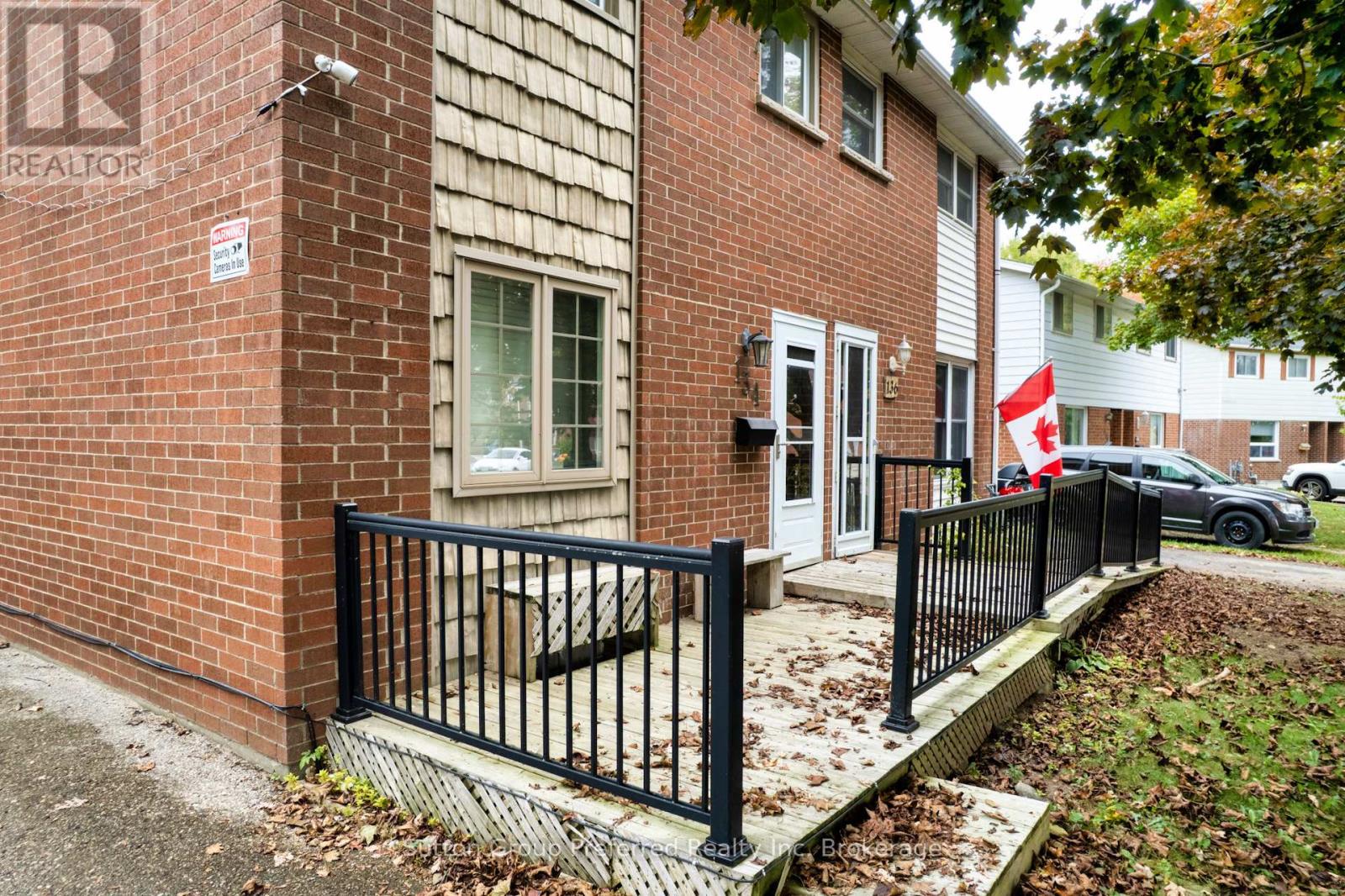 134 Keats Drive, Woodstock, Ontario  N4S 8B8 - Photo 2 - X12469595