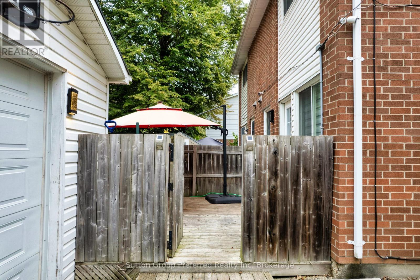 134 Keats Drive, Woodstock, Ontario  N4S 8B8 - Photo 5 - X12469595