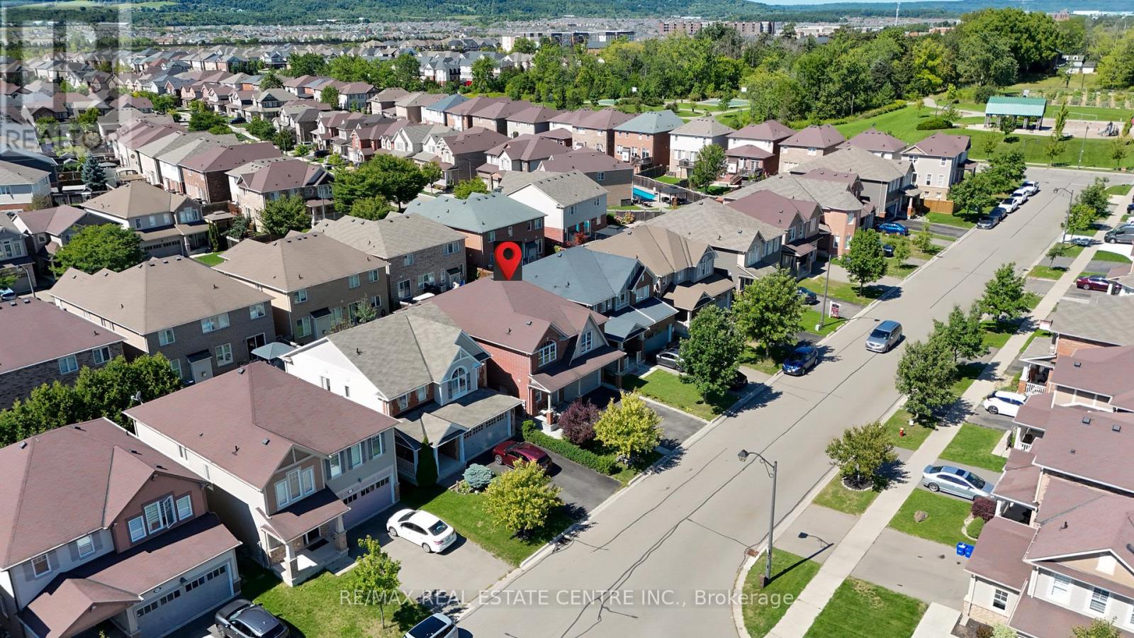 940 Dice ( Upper Level ) Way, Milton, Ontario  L9T 8C9 - Photo 4 - W12469527