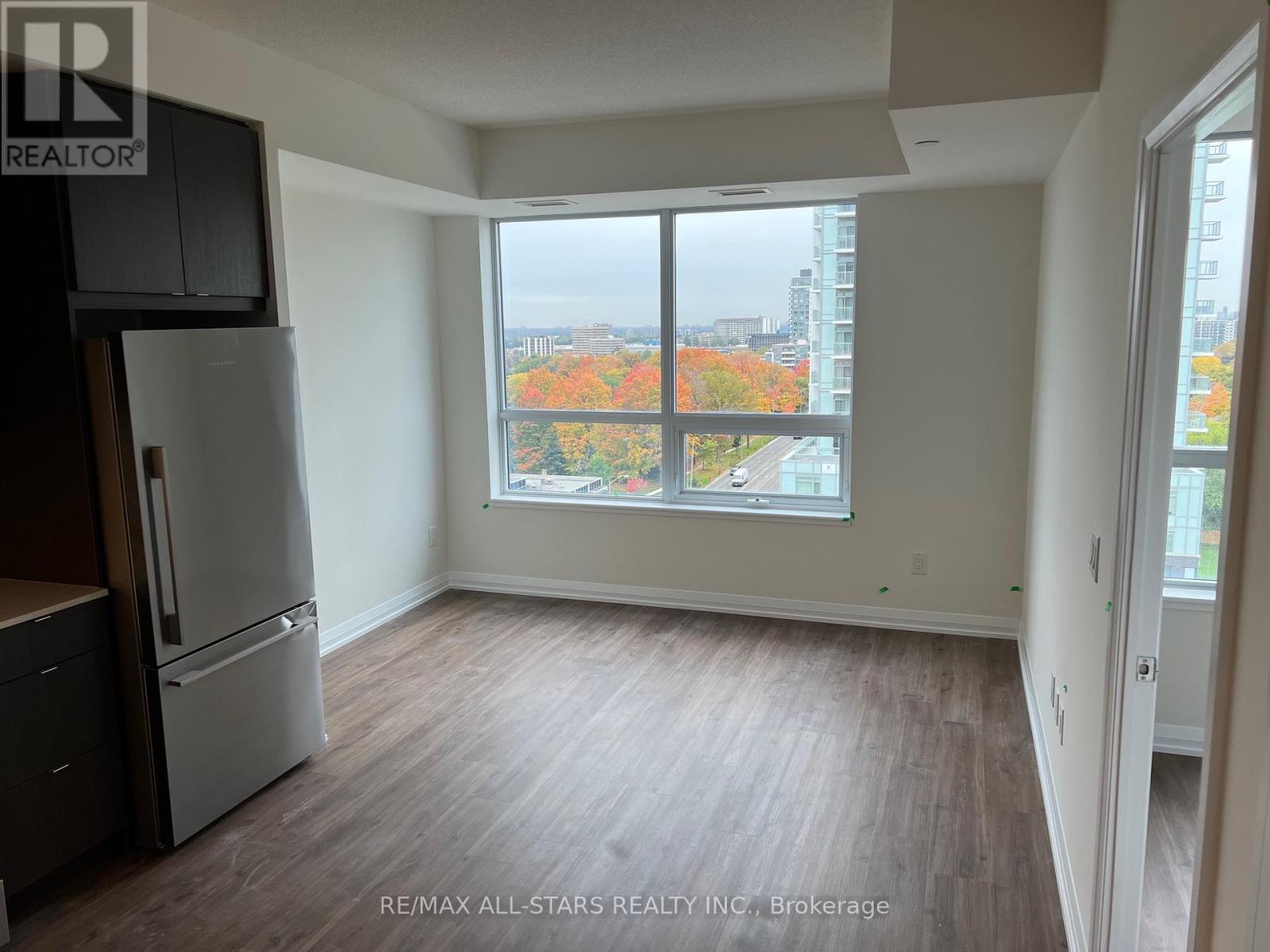 1210 - 3260 Sheppard Avenue E, Toronto, Ontario  M1T 3K3 - Photo 8 - E12469541