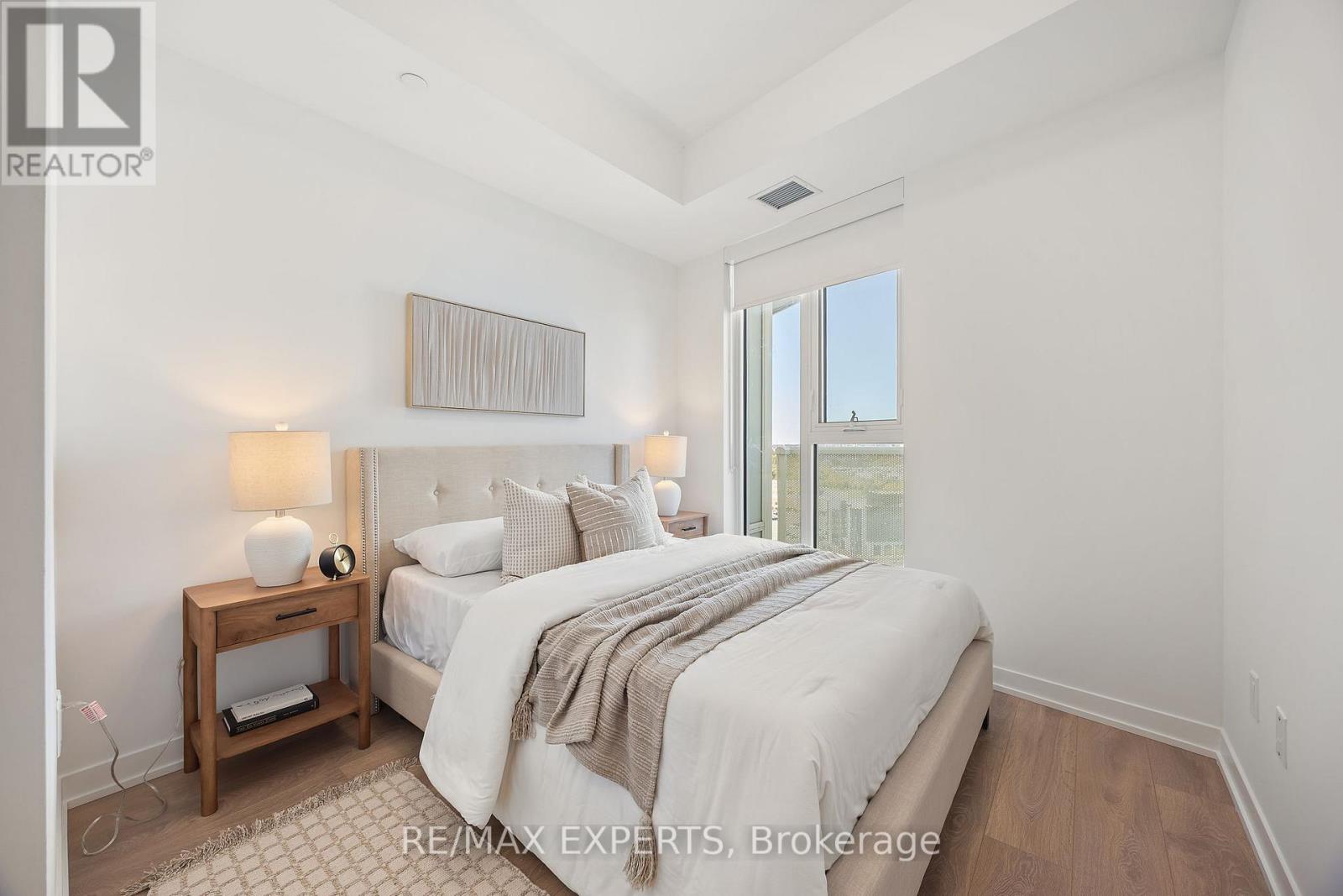 1414 - 10 Abeja Street, Vaughan, Ontario  L4K 0R4 - Photo 11 - N12467678
