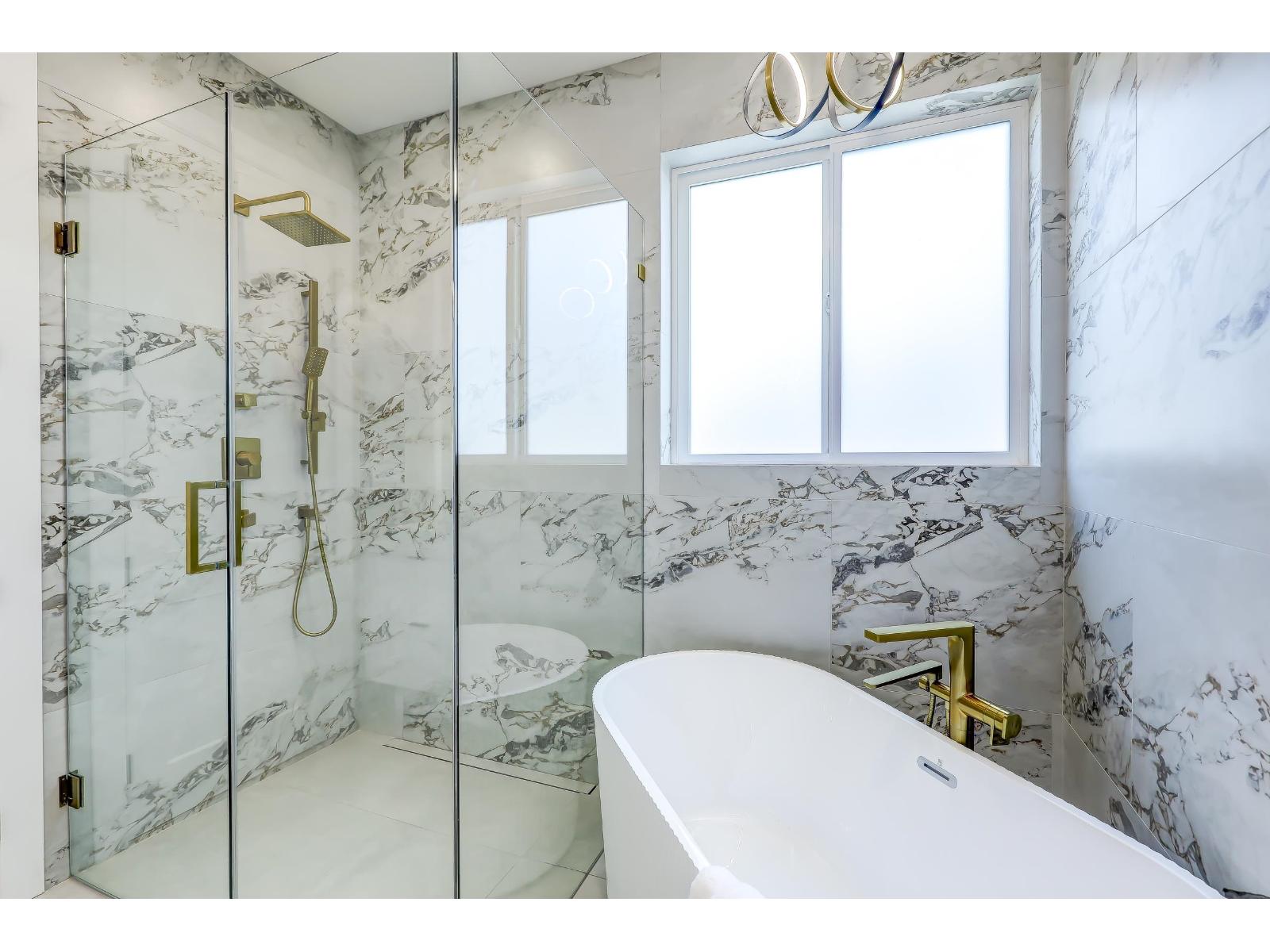 15569 Oxenham Avenue, White Rock, British Columbia  V4B 2J2 - Photo 31 - R3051805