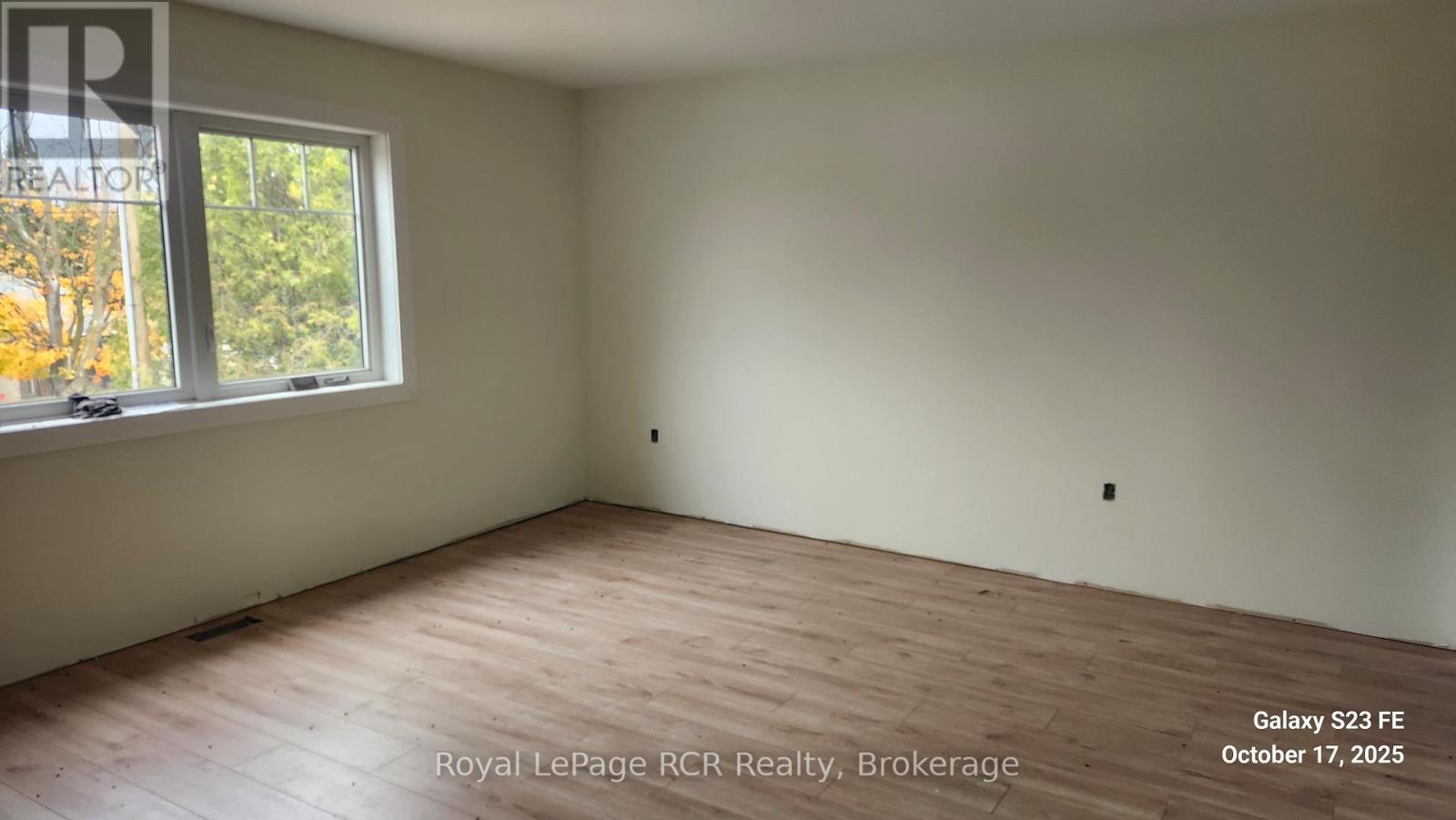 140 Gold Street W, Southgate, Ontario  N0C 1B0 - Photo 3 - X12068026