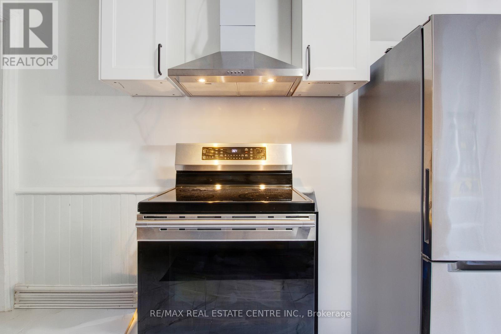 49 Wentworth #main Street, Hamilton, Ontario  L8L 5V3 - Photo 19 - X12459409