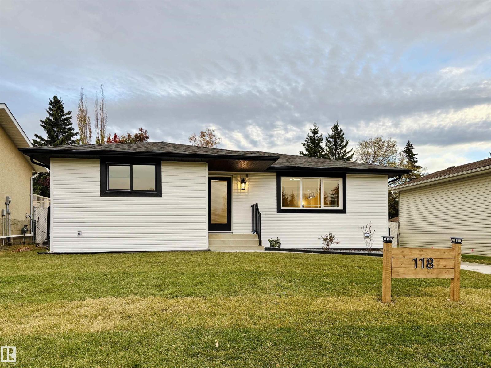 118 Georgian Wy, Sherwood Park, Alberta  T8A 2W2 - Photo 1 - E4462479