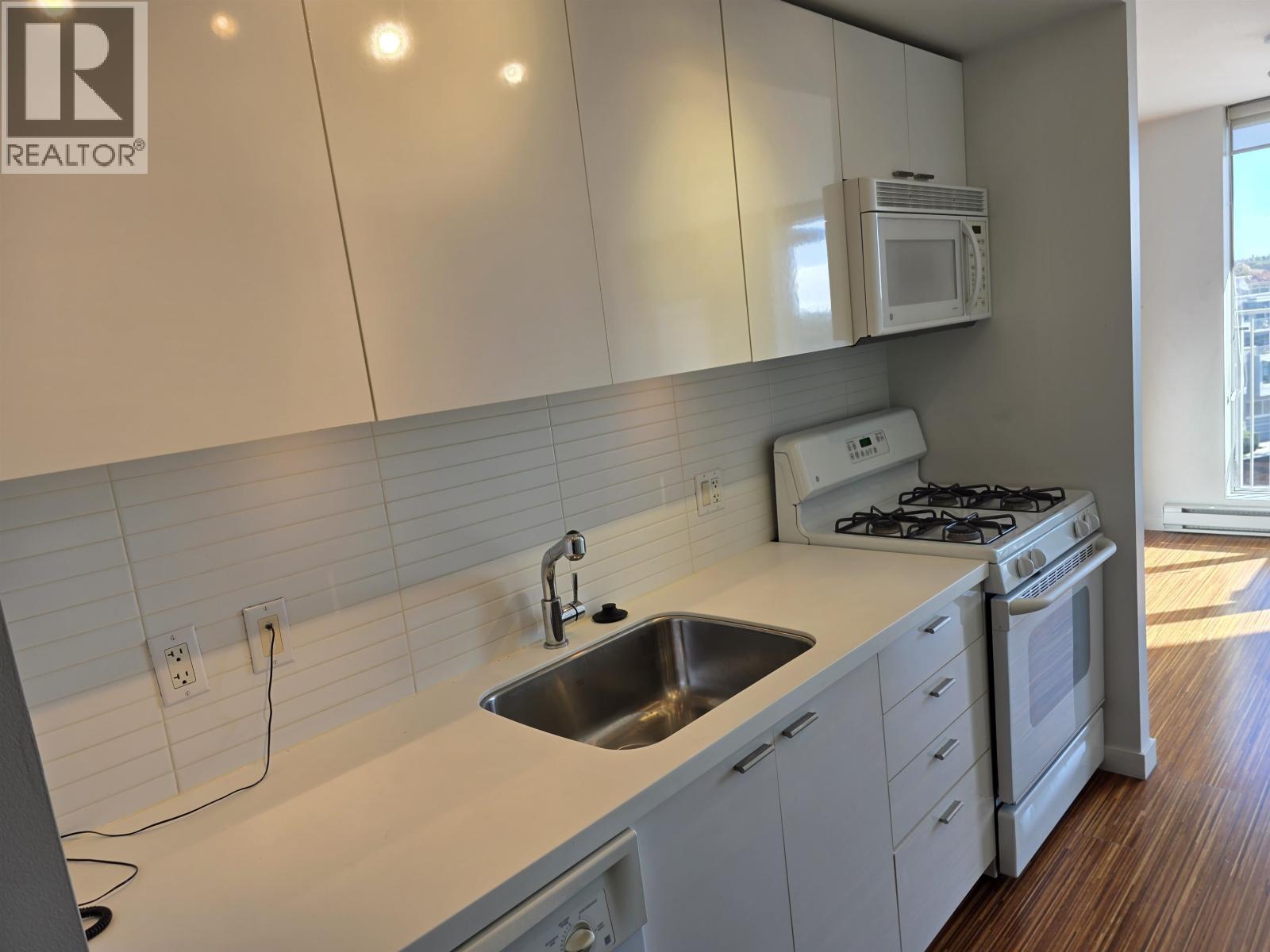 806 328 E 11th Avenue, Vancouver, British Columbia  V5T 4W1 - Photo 7 - R3058569