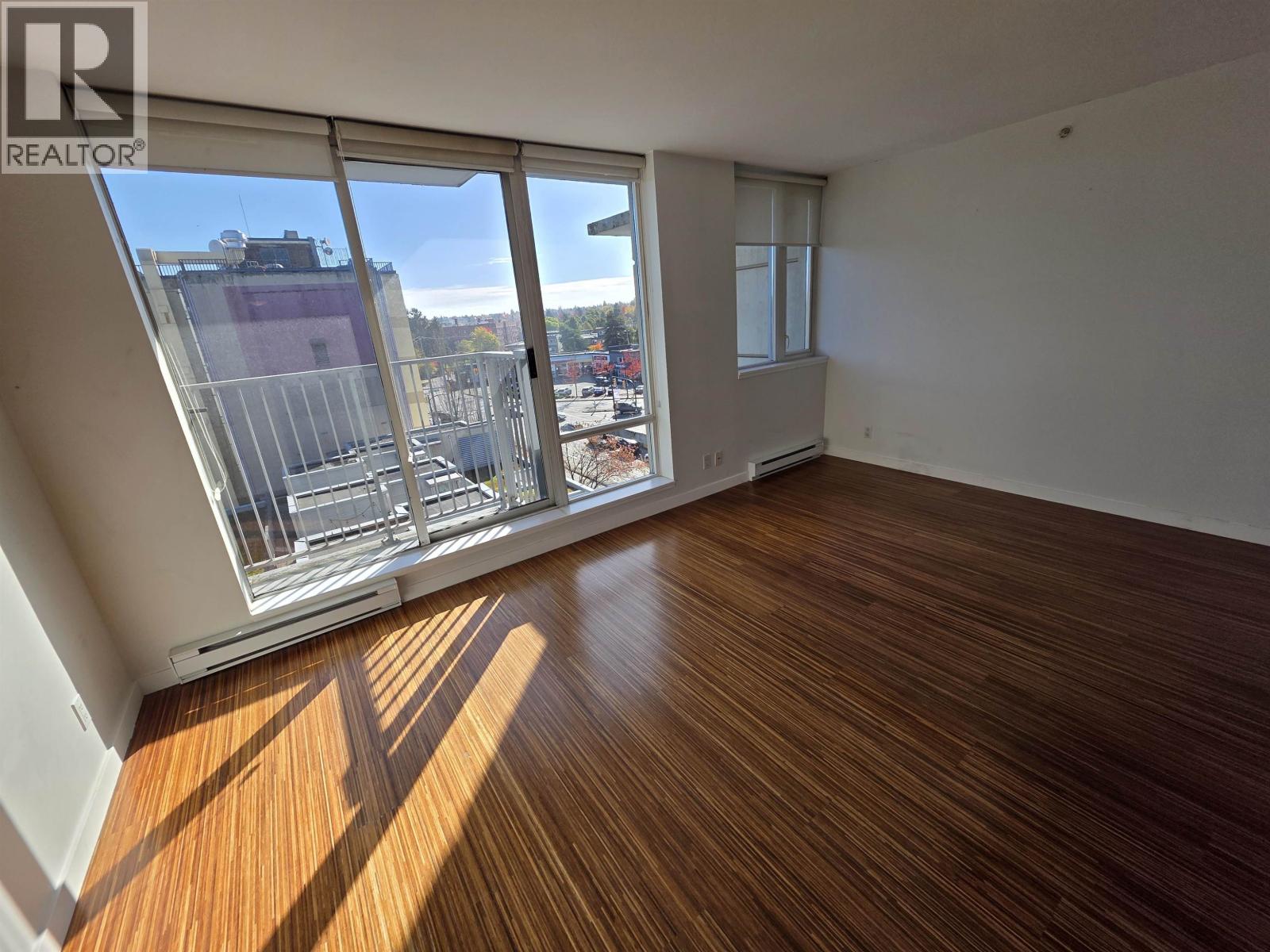 806 328 E 11th Avenue, Vancouver, British Columbia  V5T 4W1 - Photo 1 - R3058569