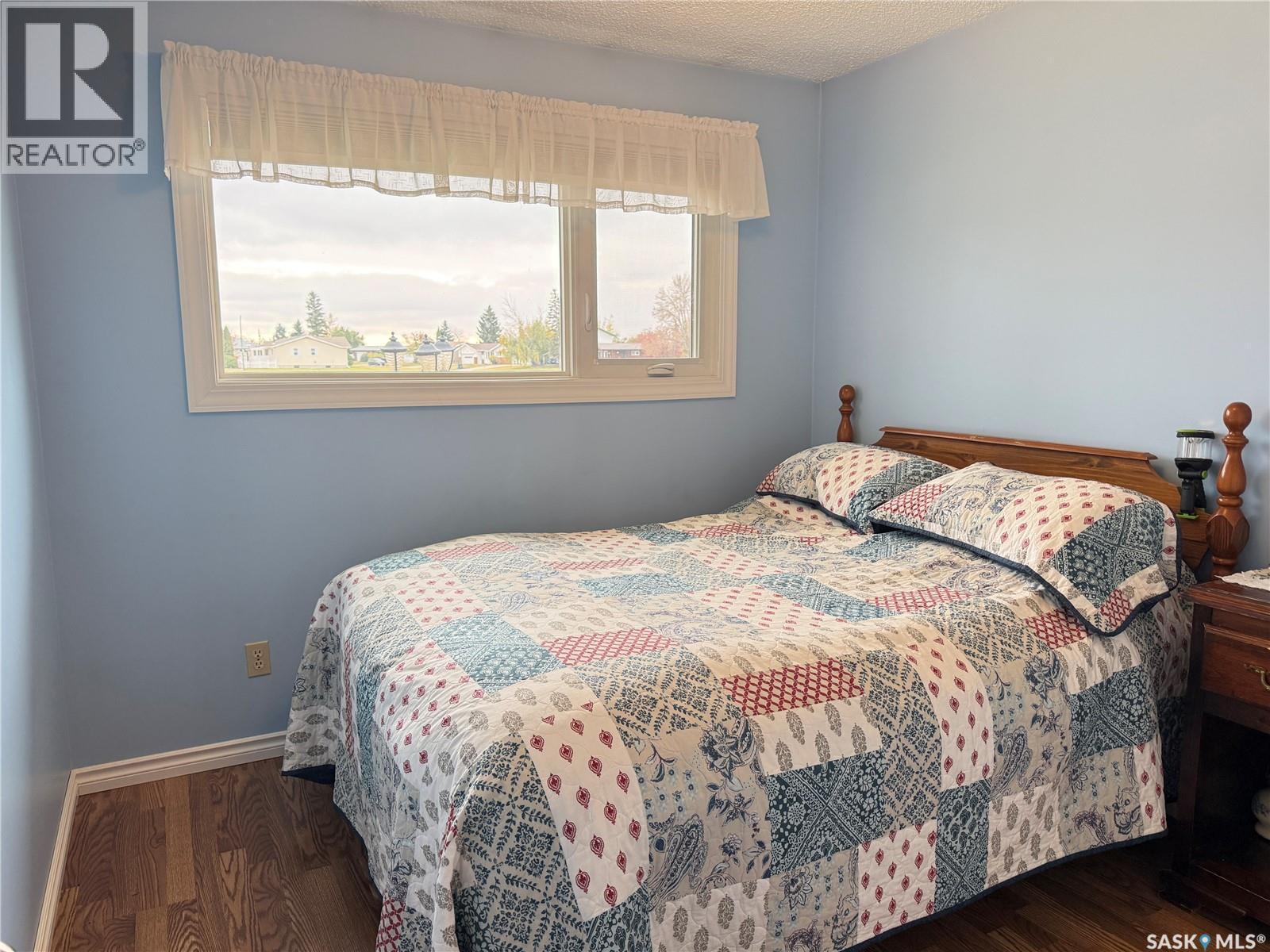 18 Tufts Crescent, Outlook, Saskatchewan  S0L 2N0 - Photo 10 - SK021036