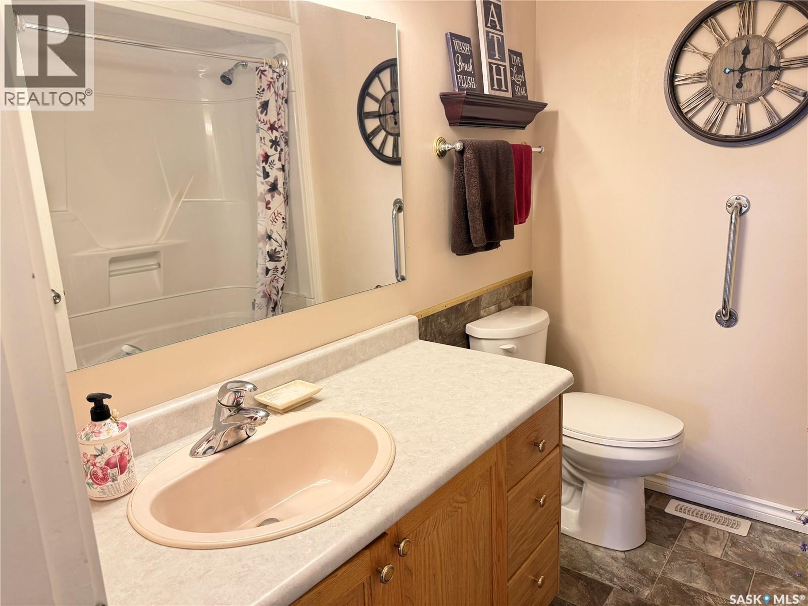 18 Tufts Crescent, Outlook, Saskatchewan  S0L 2N0 - Photo 14 - SK021036