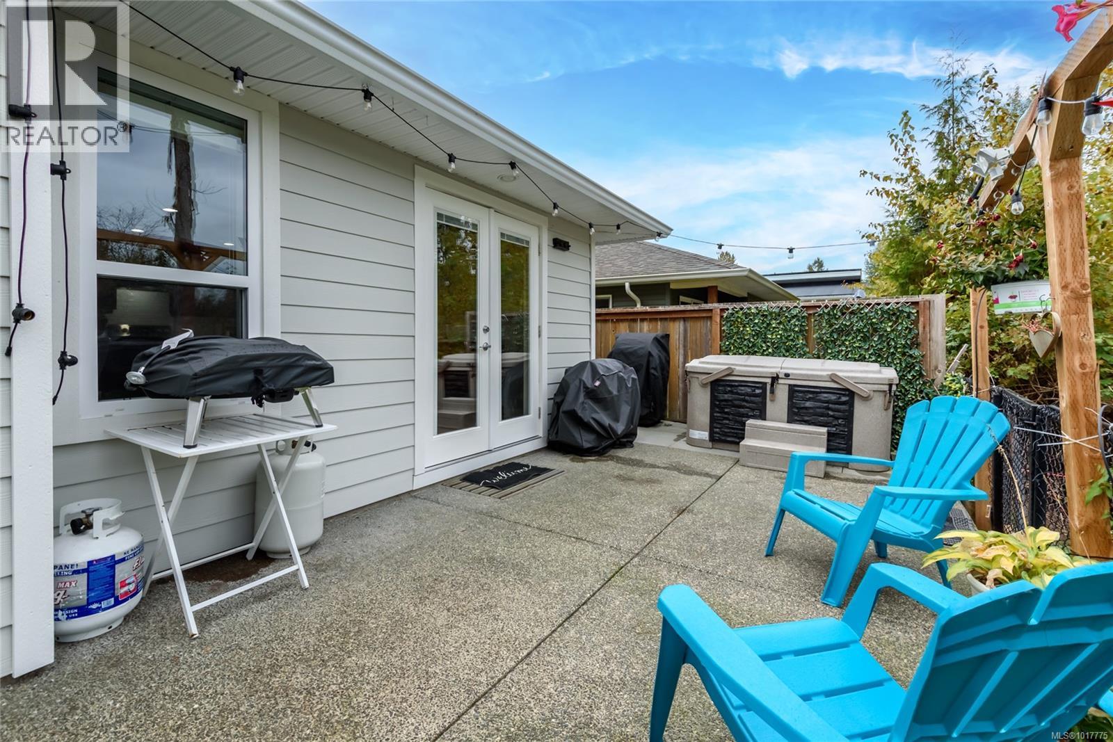 2074 Lambert Dr, Courtenay, British Columbia  V9N 9C9 - Photo 24 - 1017775