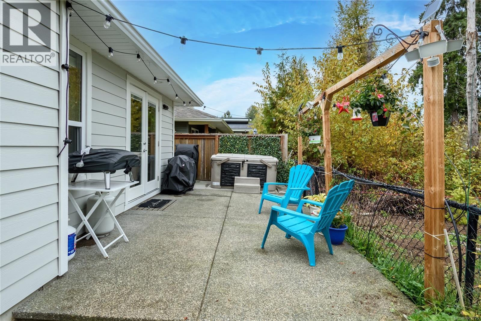 2074 Lambert Dr, Courtenay, British Columbia  V9N 9C9 - Photo 25 - 1017775