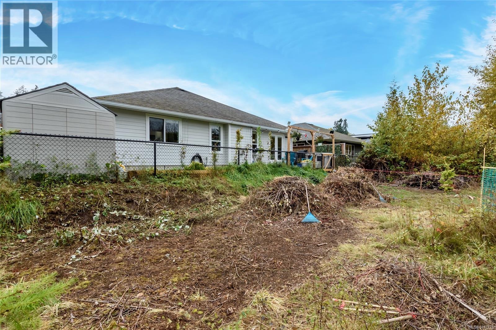 2074 Lambert Dr, Courtenay, British Columbia  V9N 9C9 - Photo 28 - 1017775
