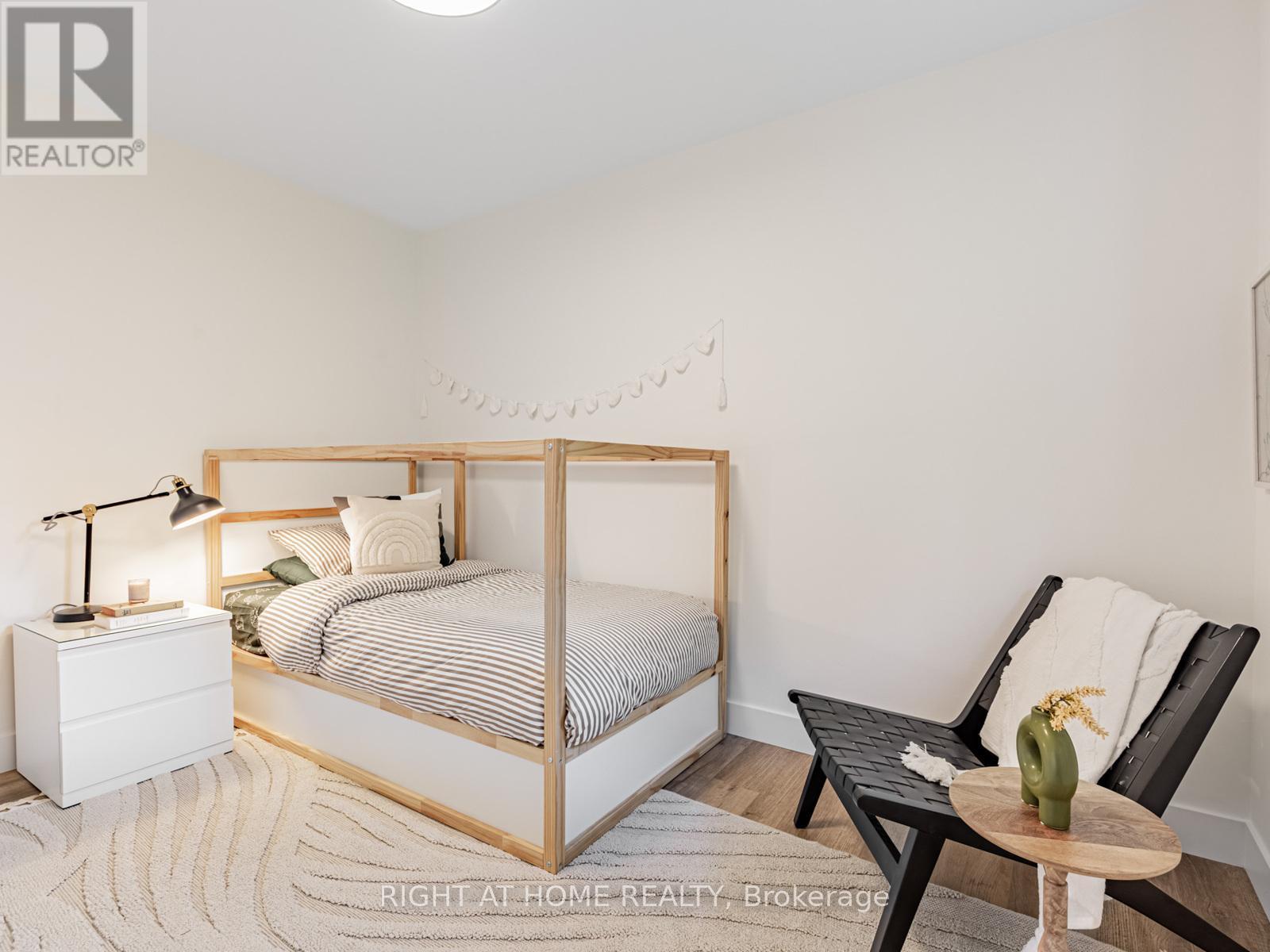 43 Kingland Crescent, Toronto, Ontario  M2J 2B8 - Photo 18 - C12469556